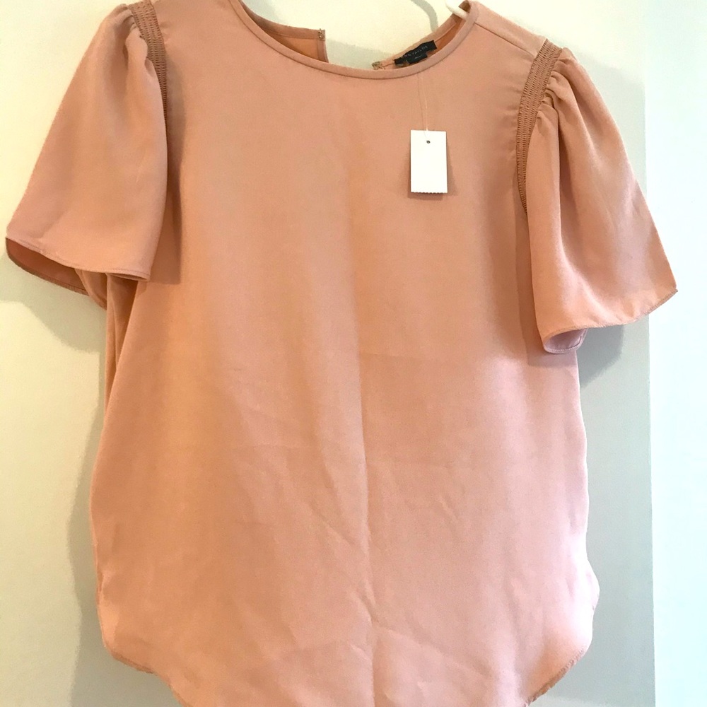 Ann Taylor Blush Flutter Sleeve Top